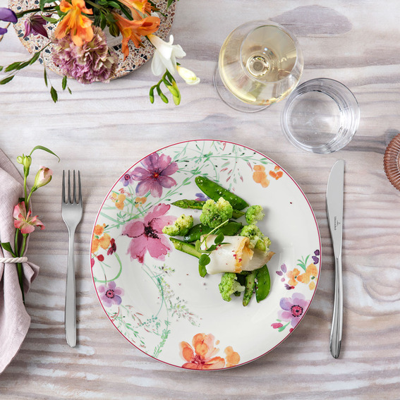 Comment créer une table élégante avec des accessoires de table haut de gamme ?
